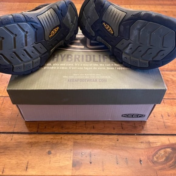 Keen Kids Newport H2 Black Size 11 - Picture 5 of 6